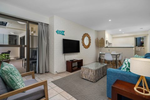 Byron Bay Accommodation - Absolute Beachfront Perfect For Families