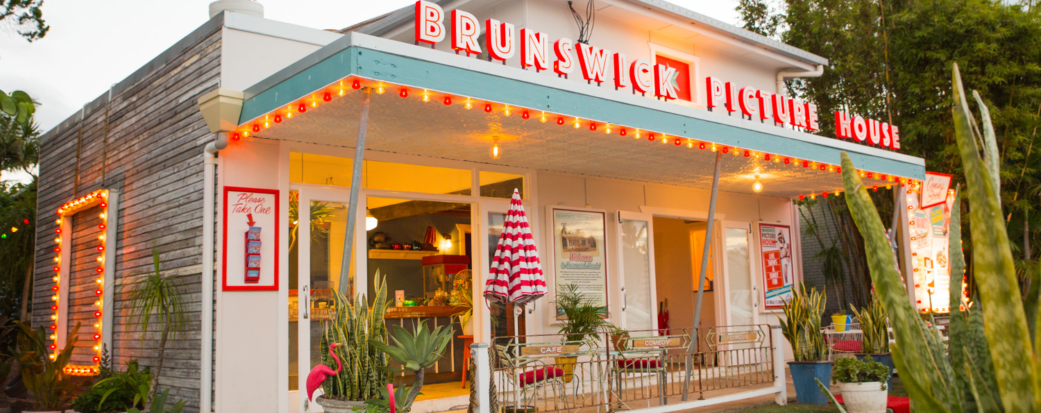 brunswick picture house-front